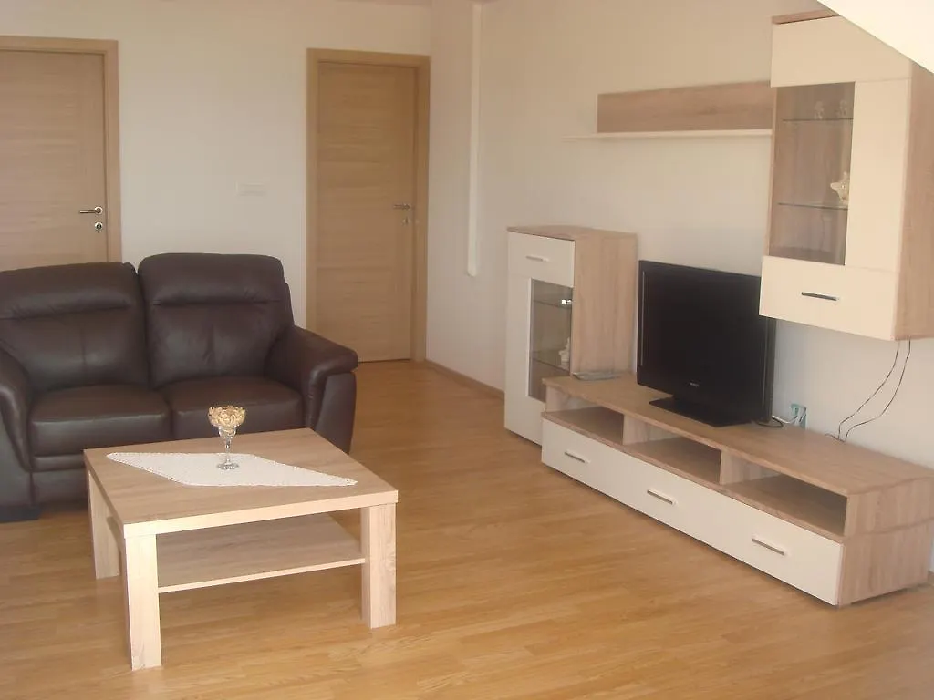 Apartments Jelicic contacts