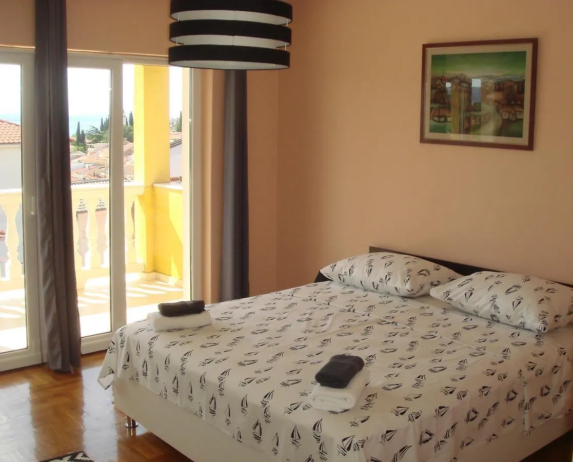 Apartments Jelicic Selce